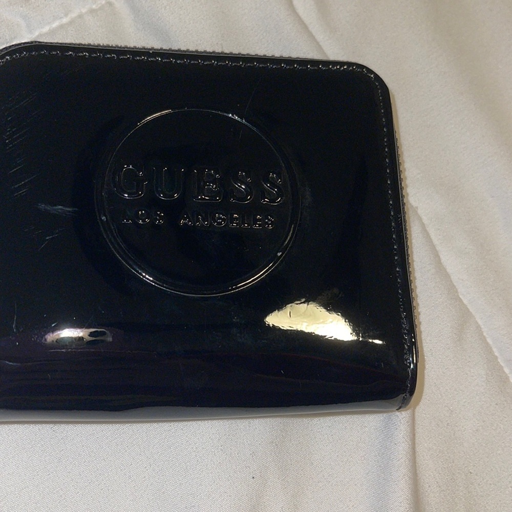 Guess wallet